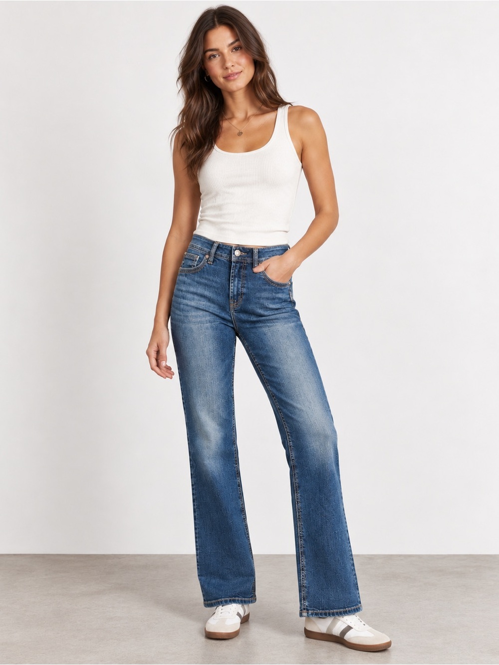 Silver Jeans Co. Suki Straight Leg Jeans Dark Wash Rhinestone Size 29